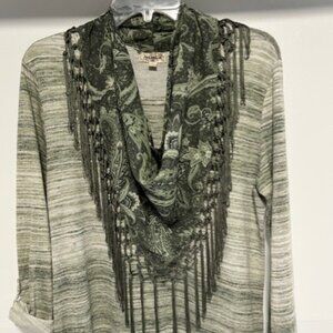 One World Women Heathered Green Striped Roll Tab Sleeve Knit Top Paisley Scarf L